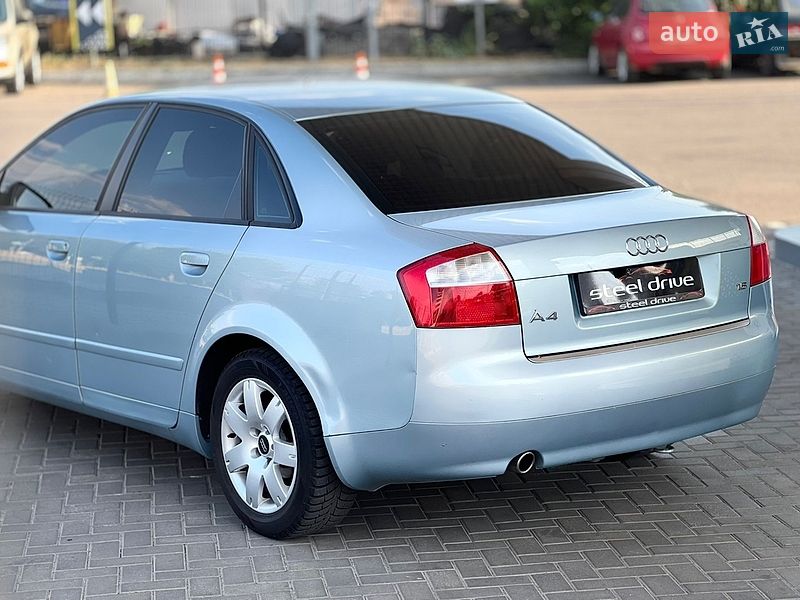Седан Audi A4 2004 в Миколаєві