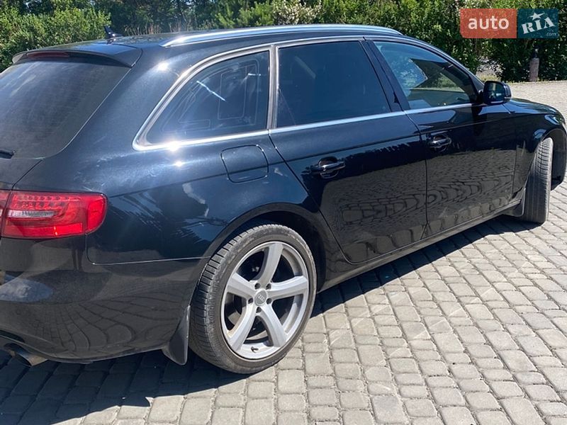 Универсал Audi A4 2012 в Тернополе