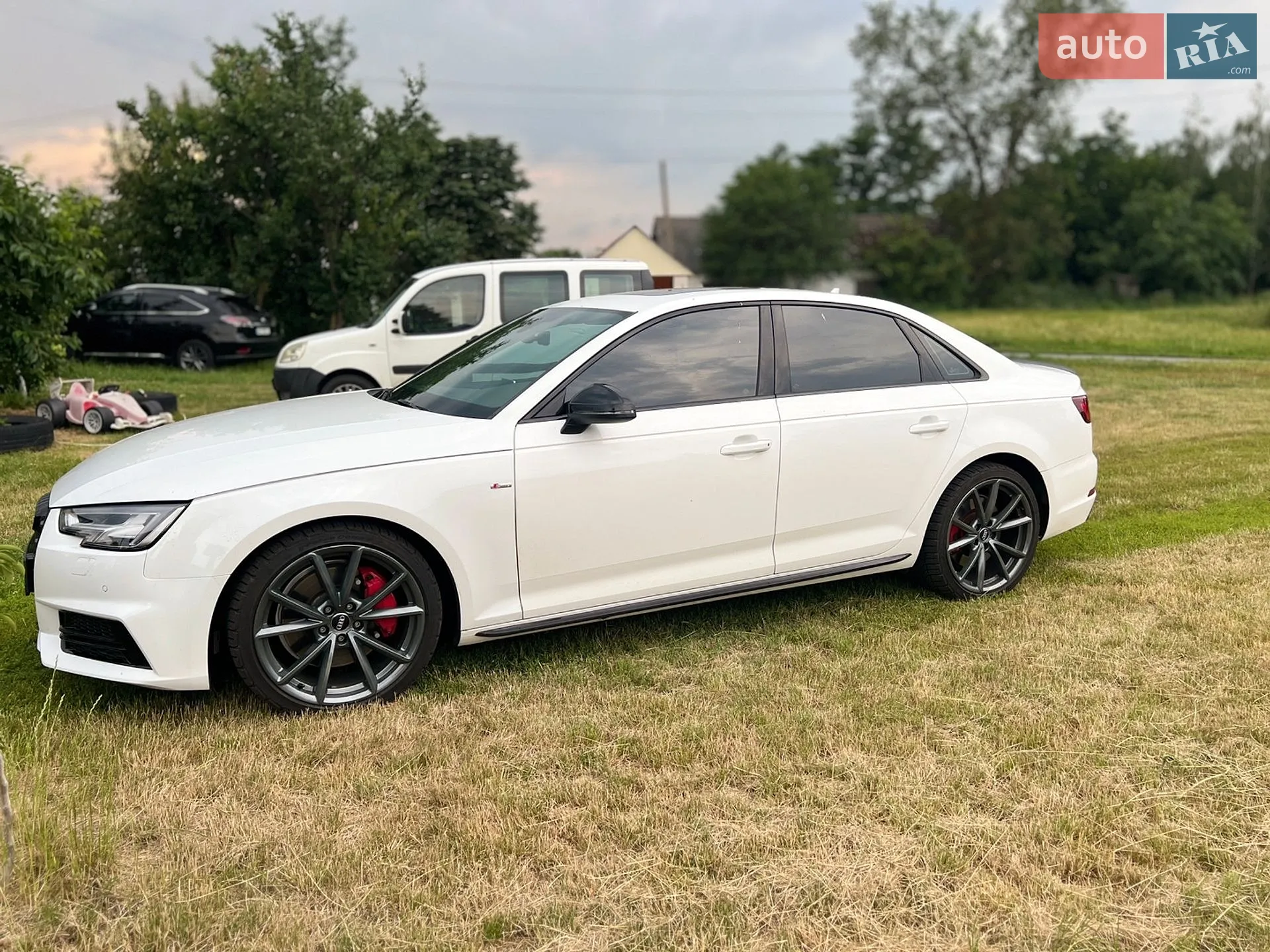 2017 Audi A4 - мініатюра 9