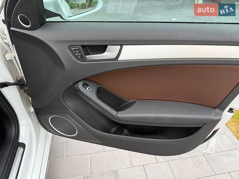 Седан Audi A4 2015 в Тернополе