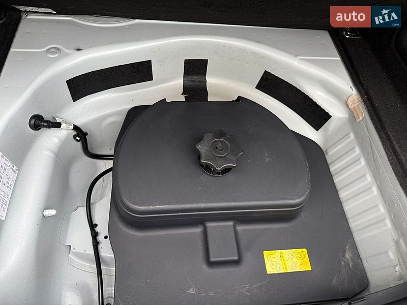 Седан Audi A4 2015 в Тернополе