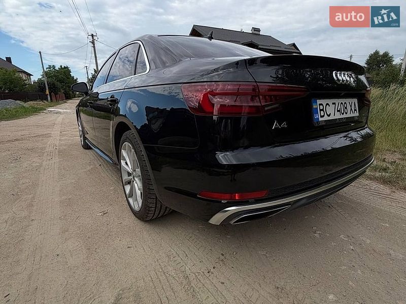 Седан Audi A4 2019 в Львові