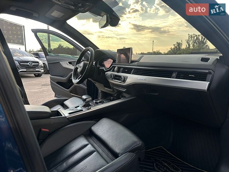 Седан Audi A4 2016 в Харкові
