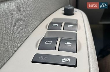Универсал Audi A4 2008 в Хороле