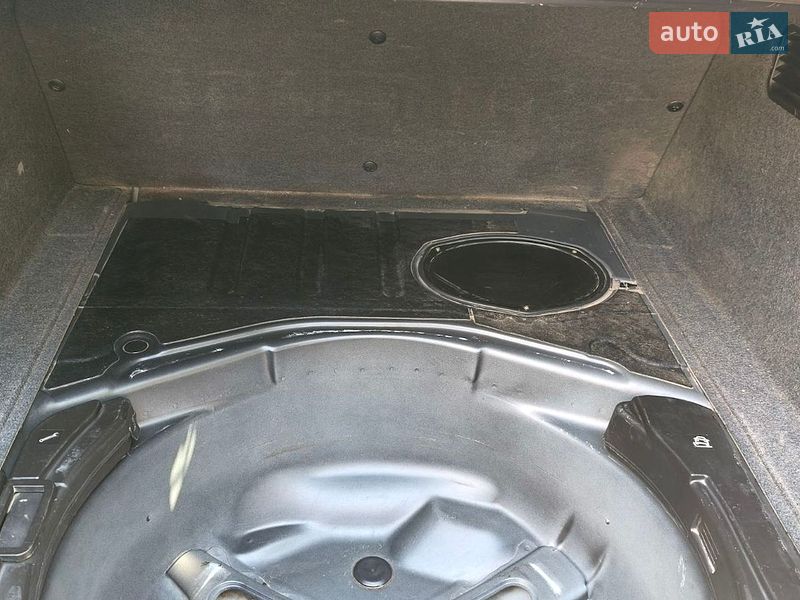 Седан Audi A4 2001 в Запорожье