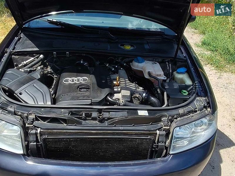 Седан Audi A4 2001 в Запорожье