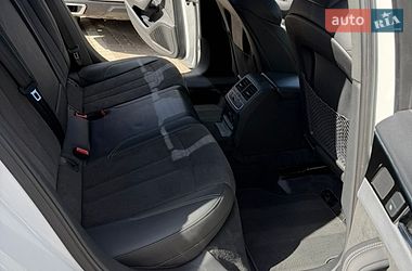 Седан Audi A4 2020 в Солонке
