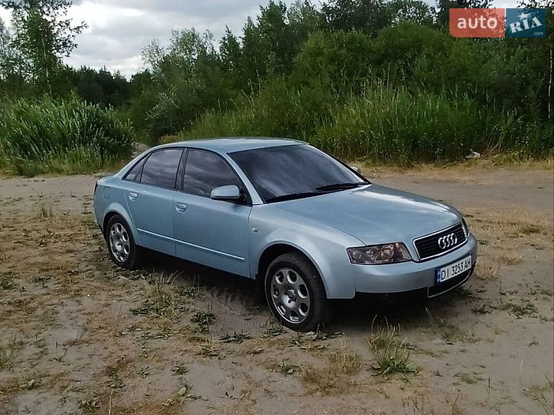 Седан Audi A4 2001 в Львове