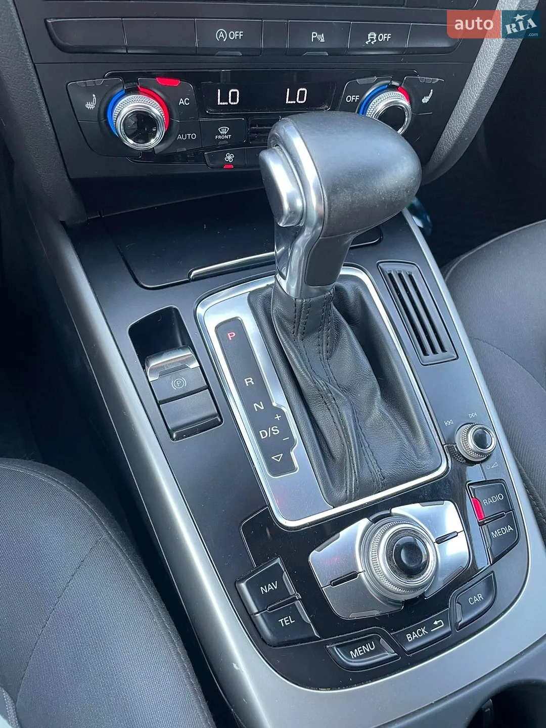 2012 Audi A4 - мініатюра 9