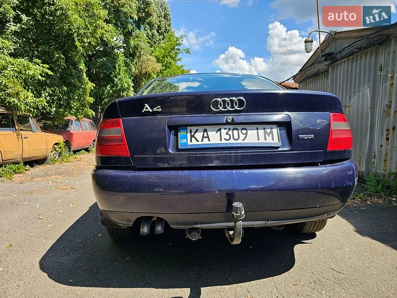Седан Audi A4 1997 в Киеве