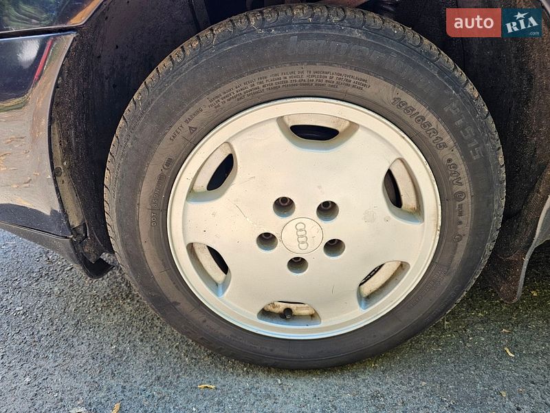 Седан Audi A4 1997 в Киеве