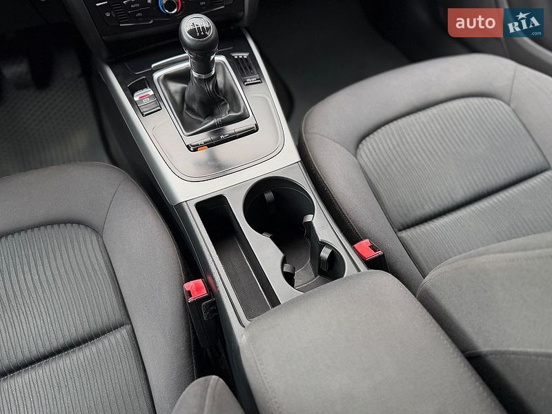 Седан Audi A4 2010 в Шептицькому