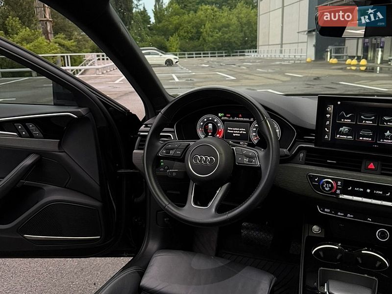 Седан Audi A4 2020 в Киеве