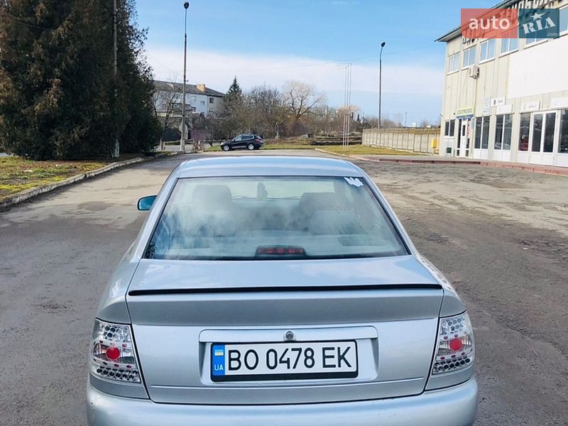 Седан Audi A4 1998 в Тернополе
