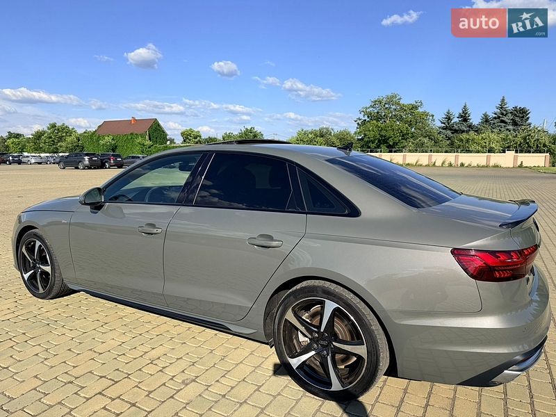 Седан Audi A4 2023 в Одессе