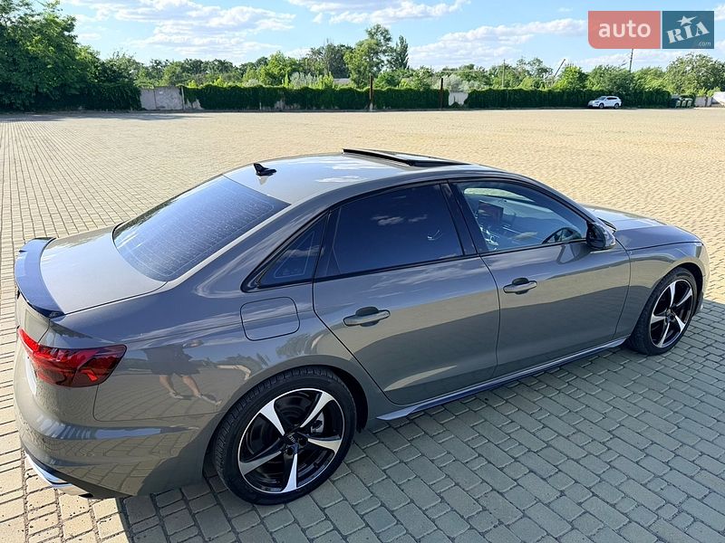 Седан Audi A4 2023 в Одессе