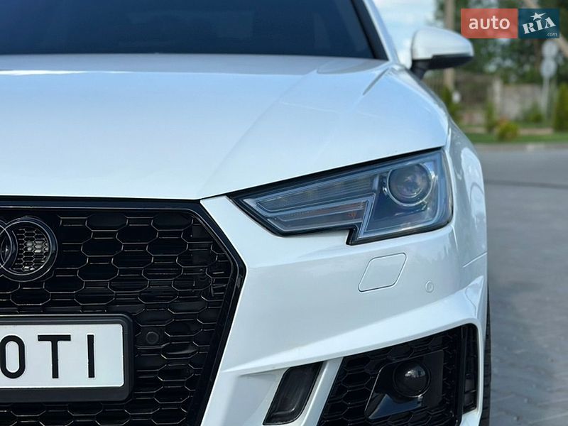 Седан Audi A4 2018 в Киеве
