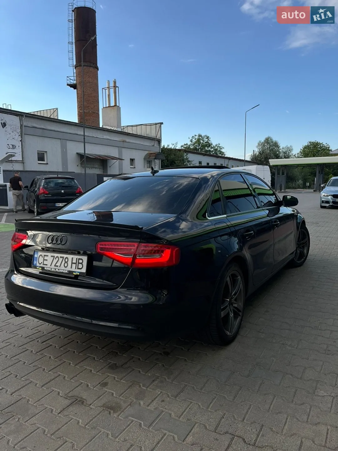 2012 Audi A4 - мініатюра 11