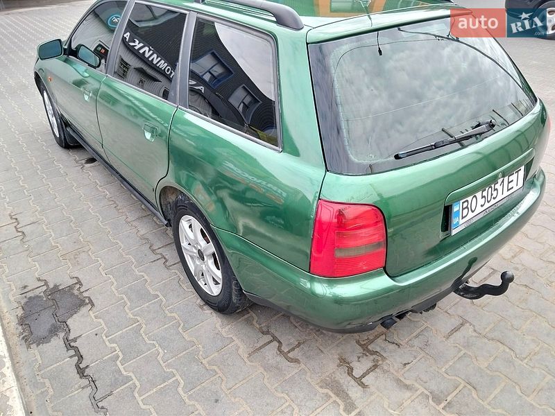 Універсал Audi A4 1996 в Тернополі