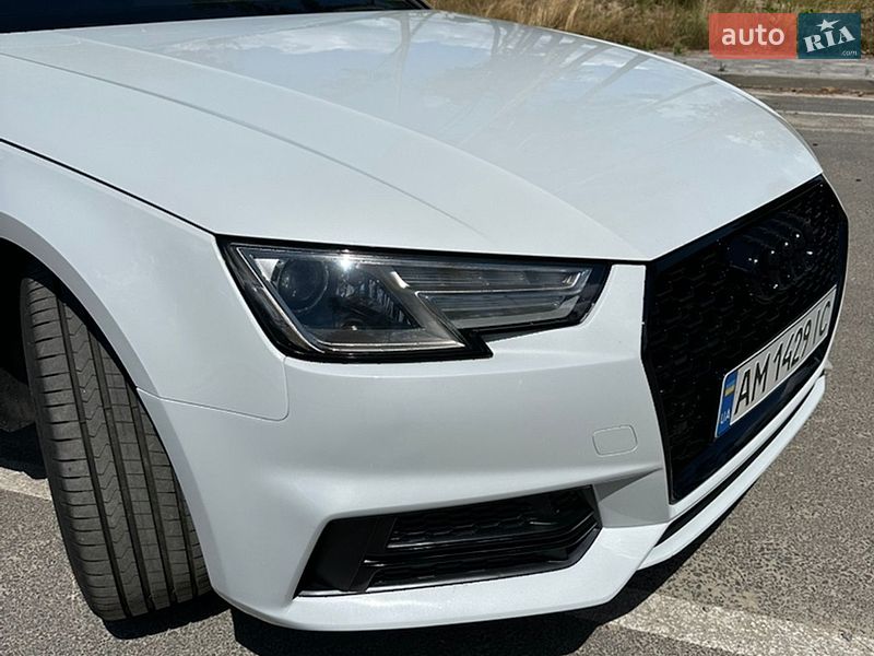 Седан Audi A4 2017 в Житомире