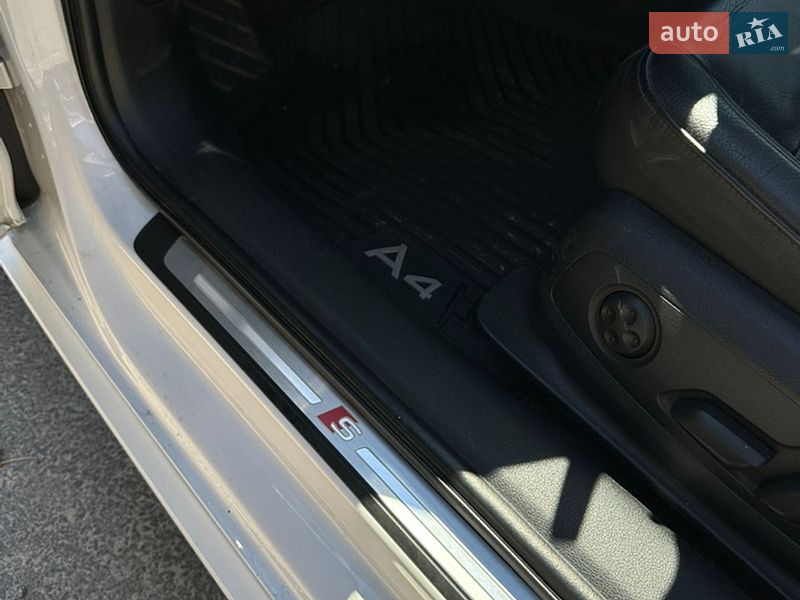 Седан Audi A4 2017 в Житомире