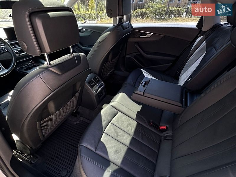 Седан Audi A4 2017 в Житомире