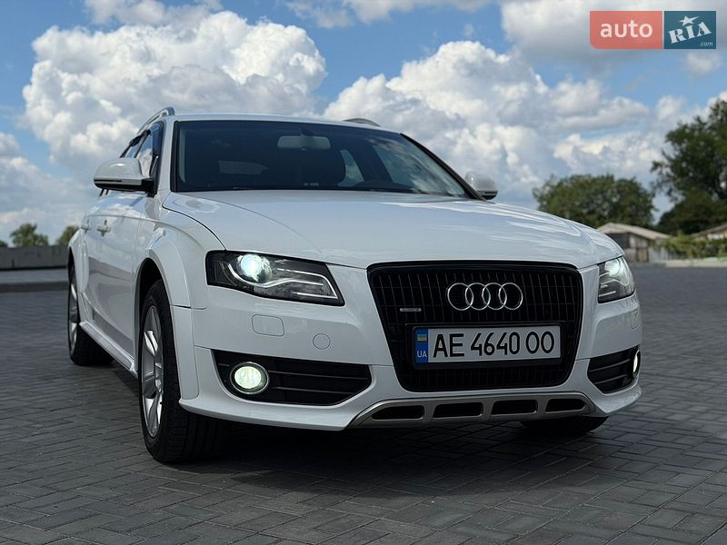 Універсал Audi A4 2010 в Дніпрі