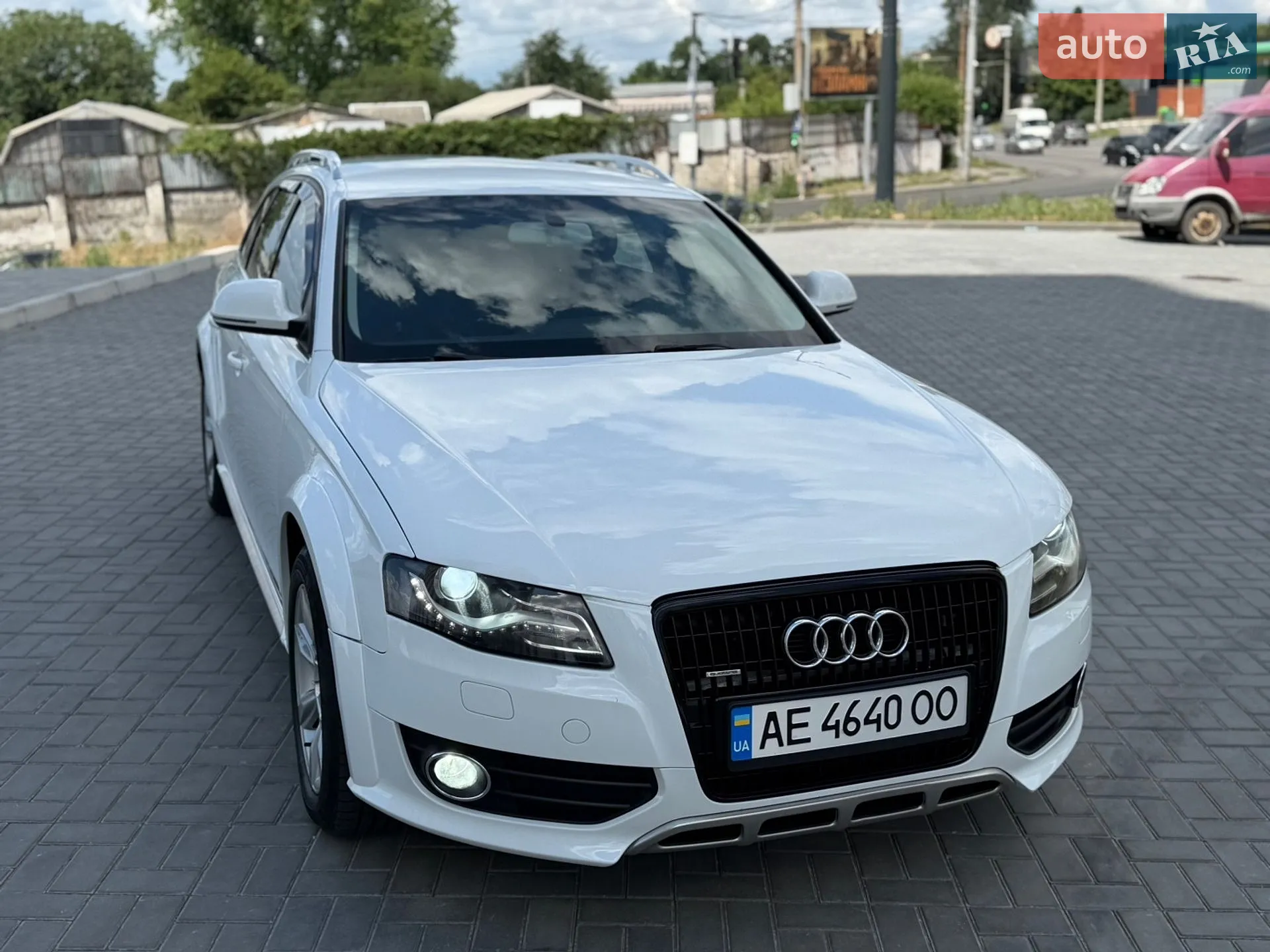 Audi A4 2010 VIN WAUZZZ8K4AA111554 фото оголошення 10 з 37