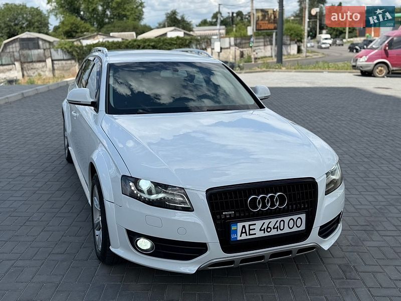 Універсал Audi A4 2010 в Дніпрі