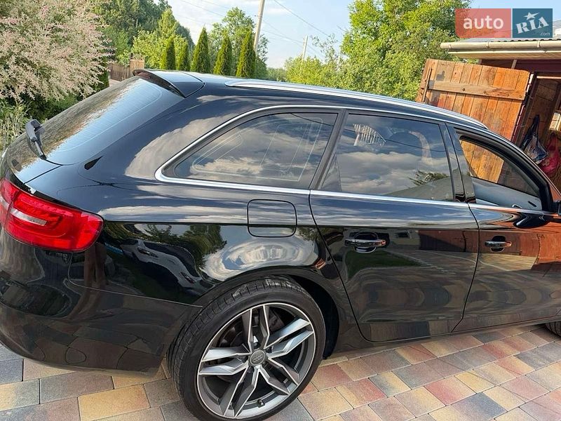 Універсал Audi A4 2015 в Дрогобичі