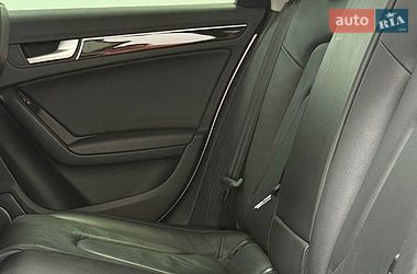 Седан Audi A4 2012 в Одесі