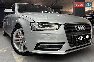 Седан Audi A4 2012 в Одесі