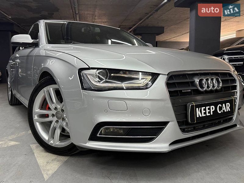 Седан Audi A4 2012 в Одесі