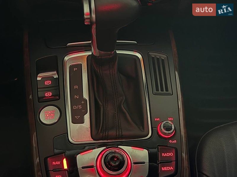 Седан Audi A4 2012 в Одесі