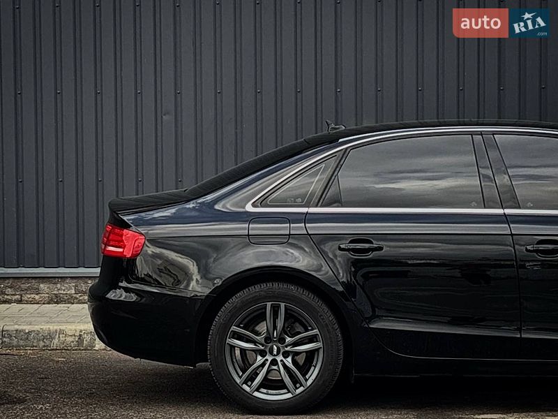 Седан Audi A4 2010 в Миколаєві