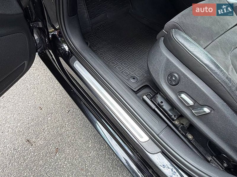 Седан Audi A4 2012 в Вишневом
