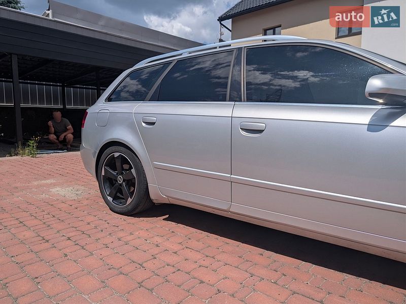 Универсал Audi A4 2006 в Киеве