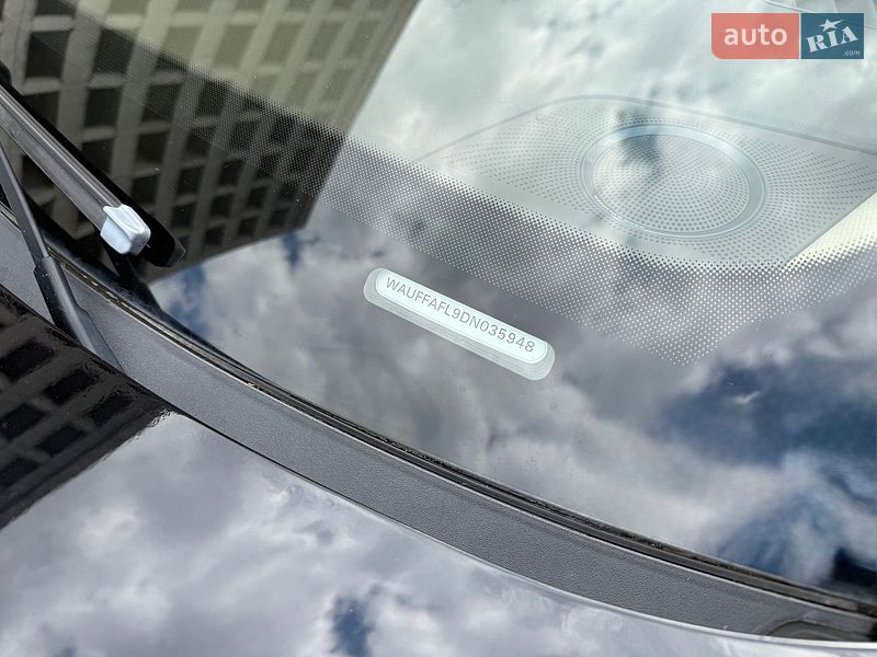 Седан Audi A4 2013 в Тернополі