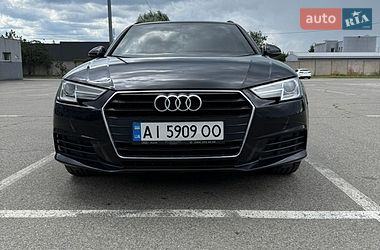 Универсал Audi A4 2017 в Киеве