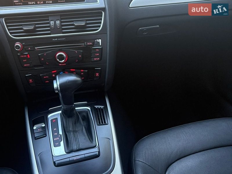 Седан Audi A4 2013 в Броварах