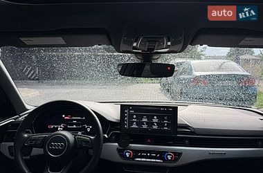 Седан Audi A4 2020 в Полтаві