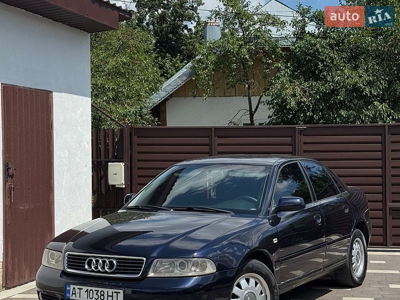 Седан Audi A4 1999 в Надвірній