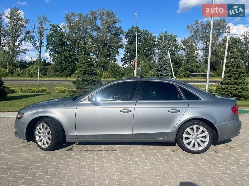 Седан Audi A4 2010 в Кагарлыке