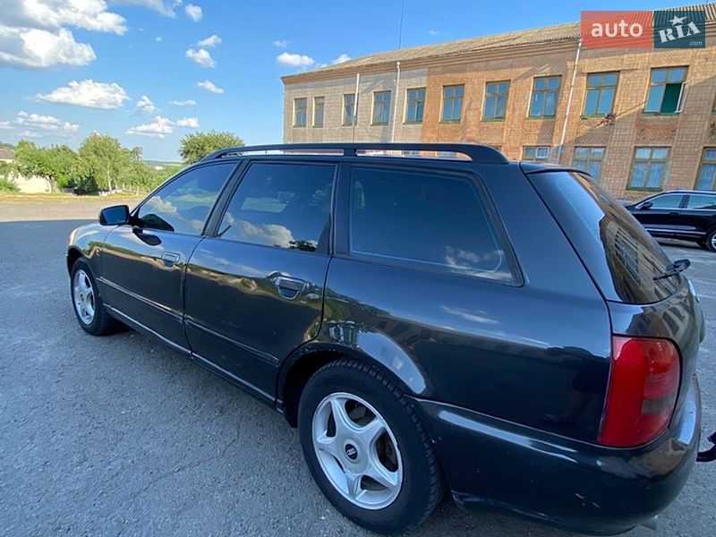 Універсал Audi A4 1998 в Томашполі