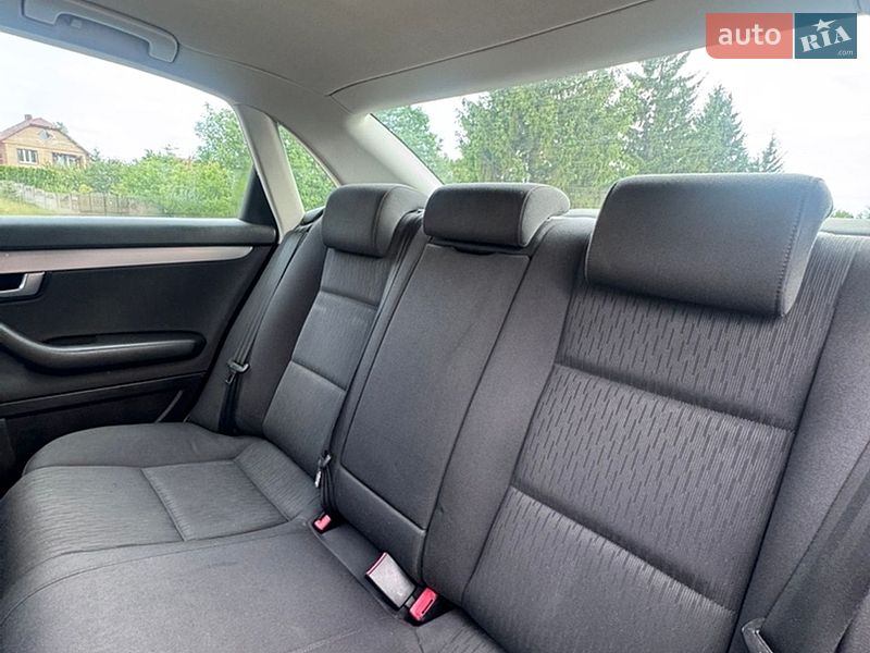 Седан Audi A4 2006 в Дубно