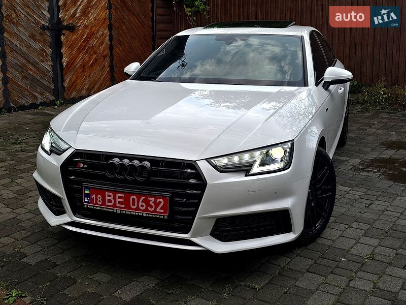 Audi A4 2019 Audi A4 2019
