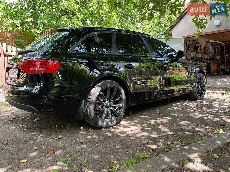 Универсал Audi A4 2008 в Хотине