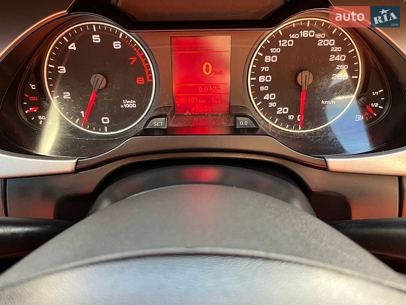 Универсал Audi A4 2008 в Хотине
