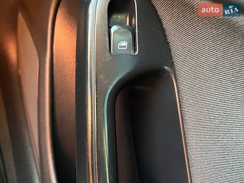 Универсал Audi A4 2008 в Хотине