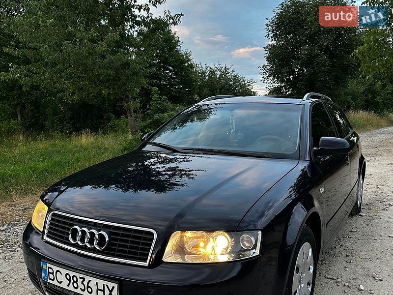 Универсал Audi A4 2002 в Надворной